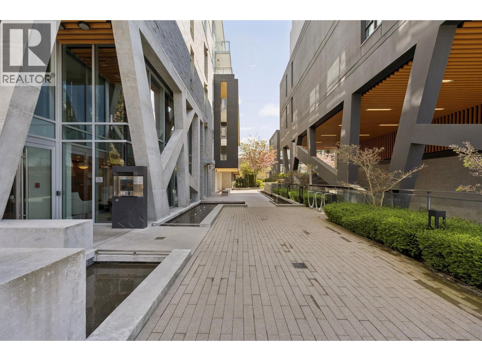 203 7428 Alberta Street, Vancouver, British Columbia  V5X 0J5 - Photo 2 - R3113391