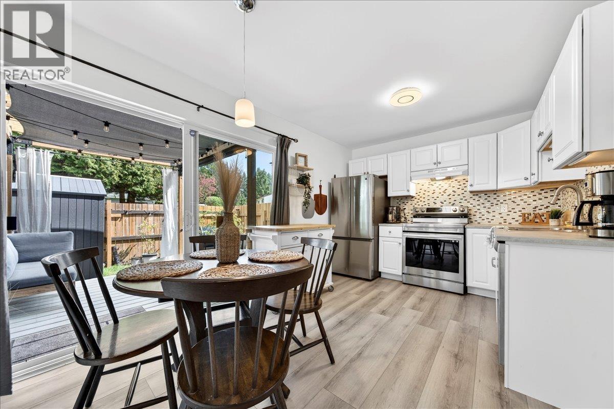 3348 Ganymede Drive, Burnaby, British Columbia  V3J 1A4 - Photo 2 - R3113393