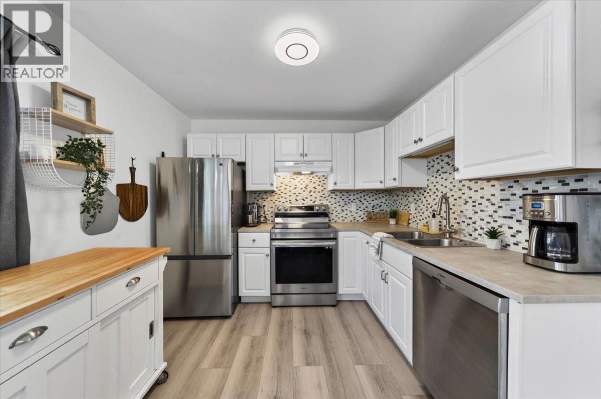 3348 Ganymede Drive, Burnaby, British Columbia  V3J 1A4 - Photo 4 - R3113393