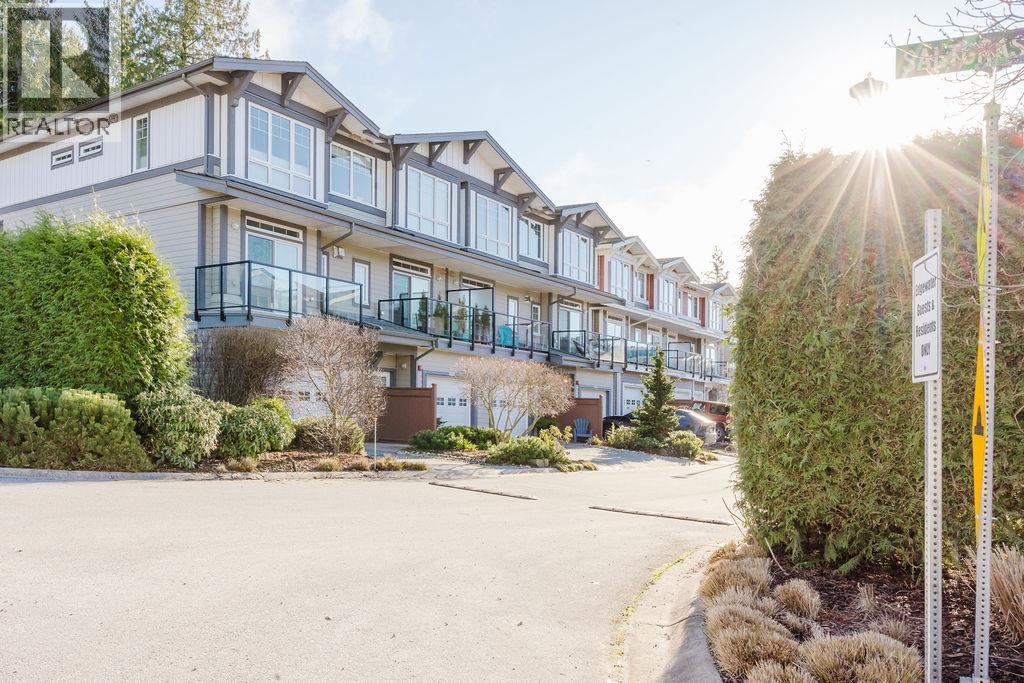 5992 Oldmill Lane, Sechelt, British Columbia  V7Z 0S2 - Photo 4 - R3113408