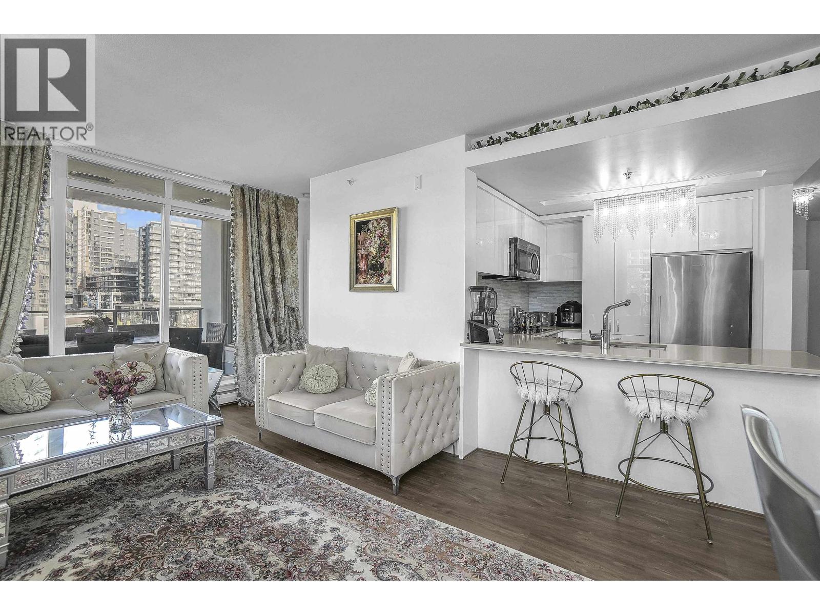 802 158 W 13th Street, North Vancouver, British Columbia  V7M 0A7 - Photo 14 - R3113417