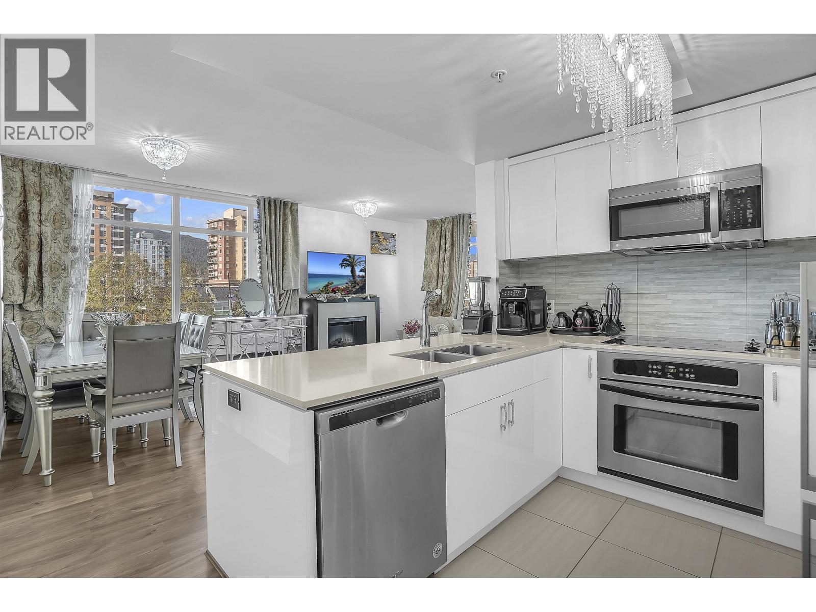 802 158 W 13th Street, North Vancouver, British Columbia  V7M 0A7 - Photo 17 - R3113417