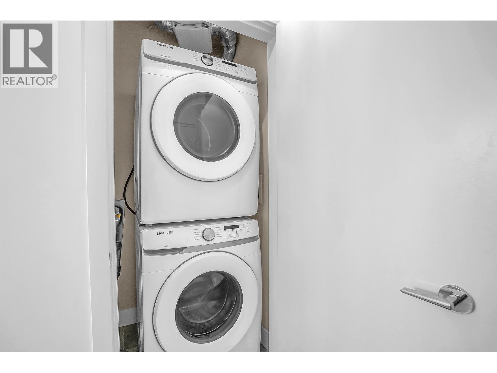 802 158 W 13th Street, North Vancouver, British Columbia  V7M 0A7 - Photo 33 - R3113417