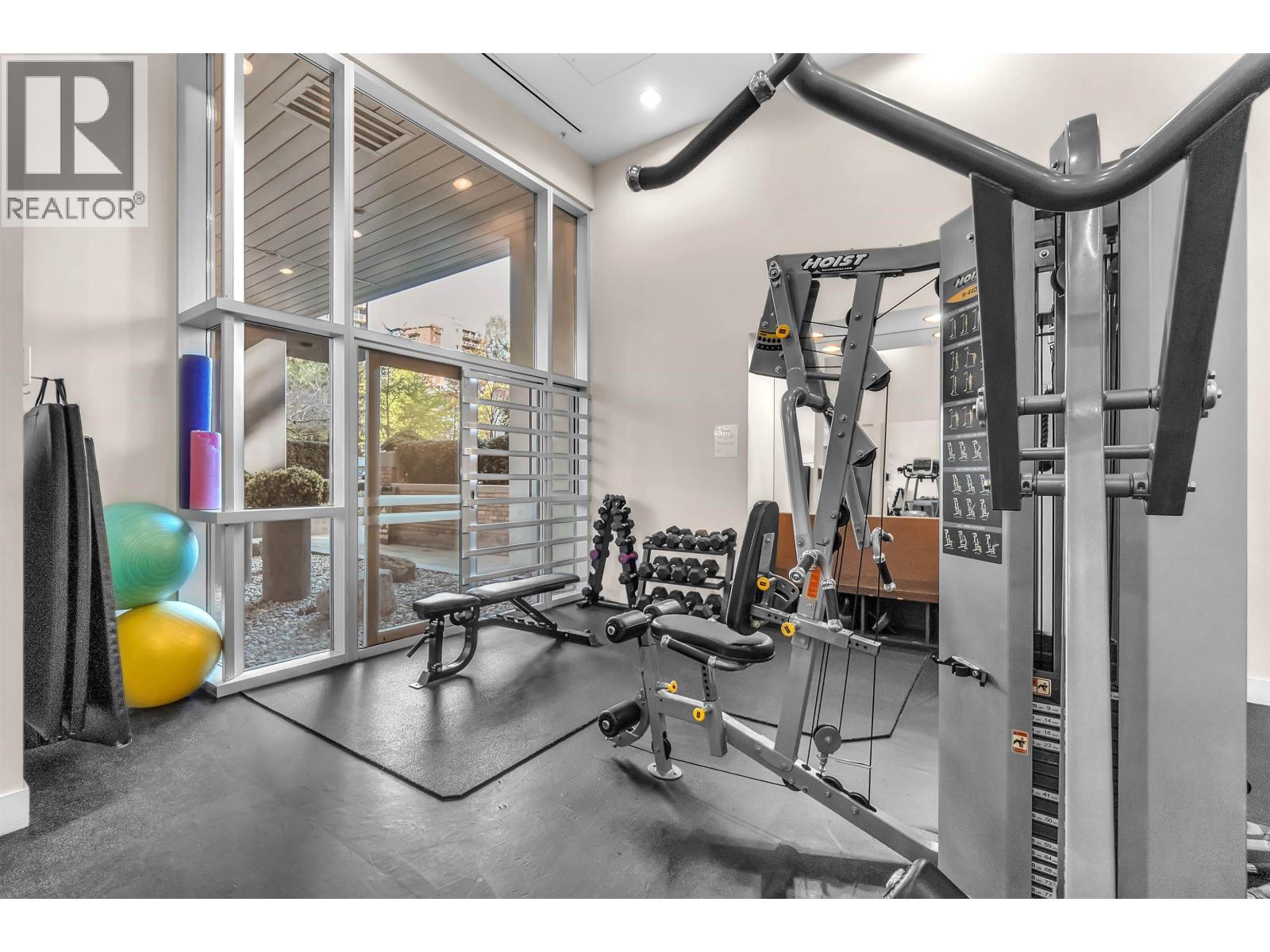 802 158 W 13th Street, North Vancouver, British Columbia  V7M 0A7 - Photo 36 - R3113417