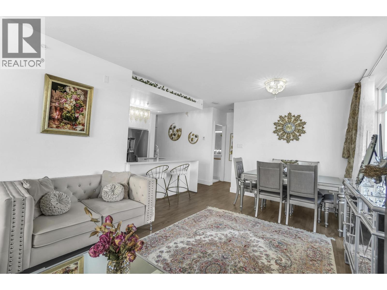 802 158 W 13th Street, North Vancouver, British Columbia  V7M 0A7 - Photo 8 - R3113417