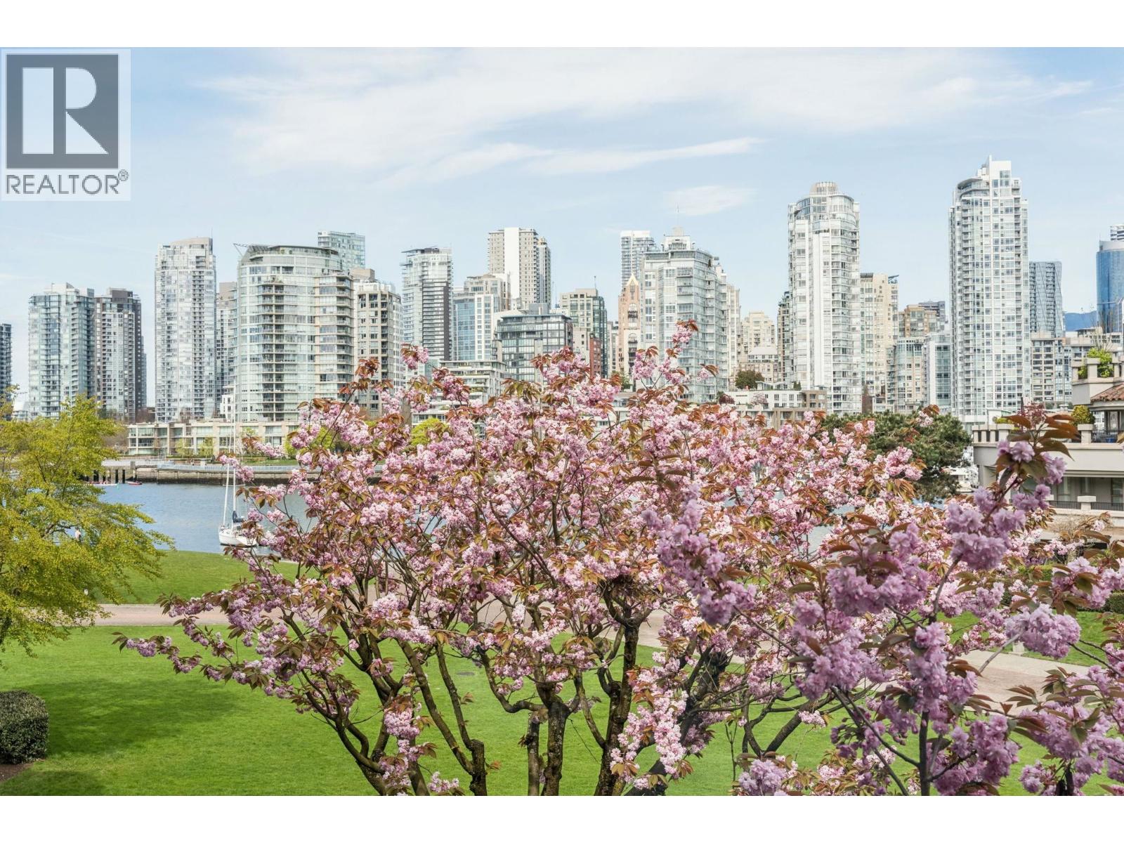 311 1869 Spyglass Place, Vancouver, British Columbia  V5Z 4K7 - Photo 15 - R3113449