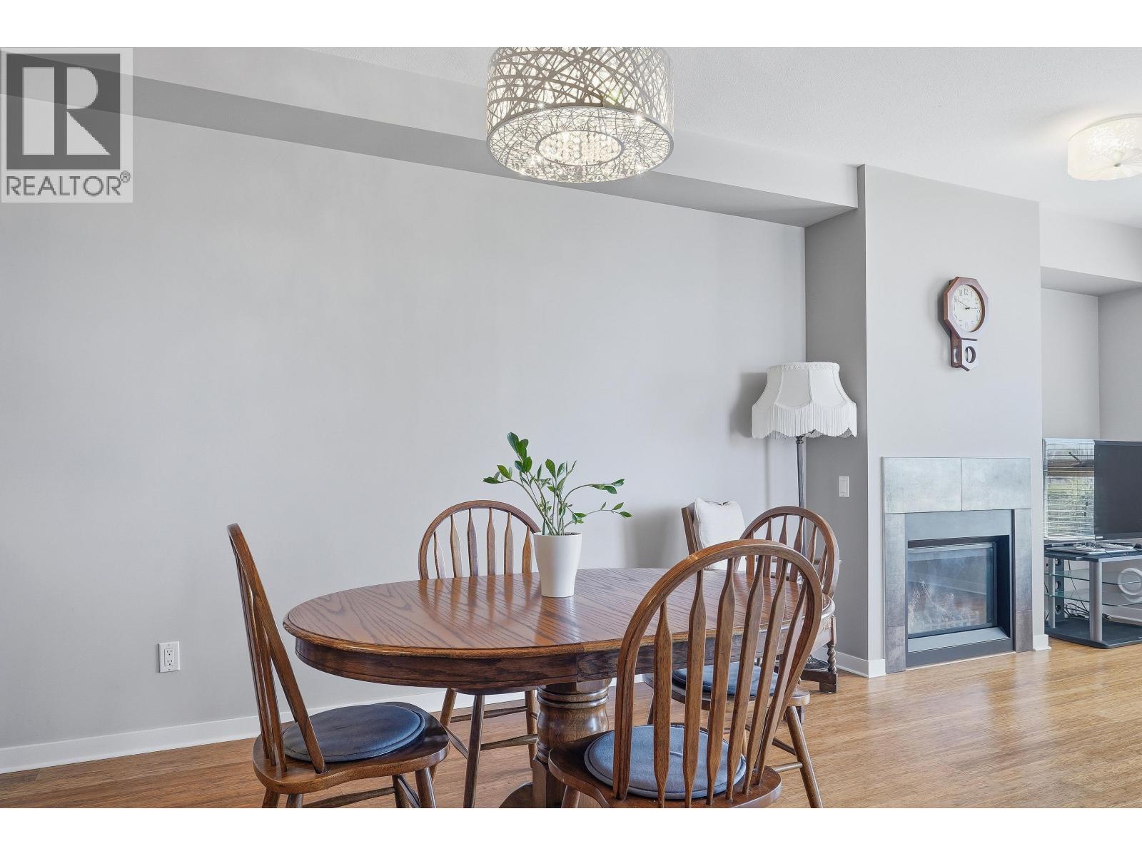 210 6077 London Road, Richmond, British Columbia  V7E 0A7 - Photo 6 - R3113452