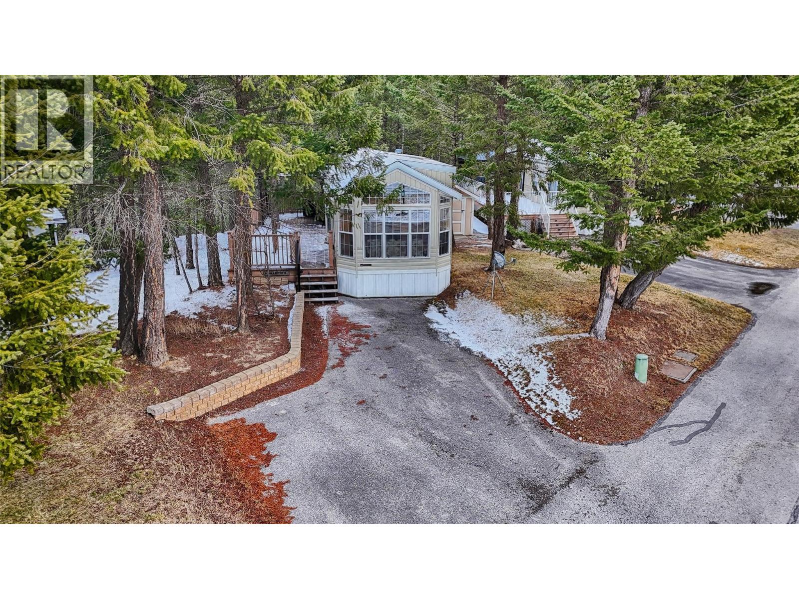 4856 Lynx Drive, Radium Hot Springs, British Columbia  V0A 1M0 - Photo 31 - 10379097