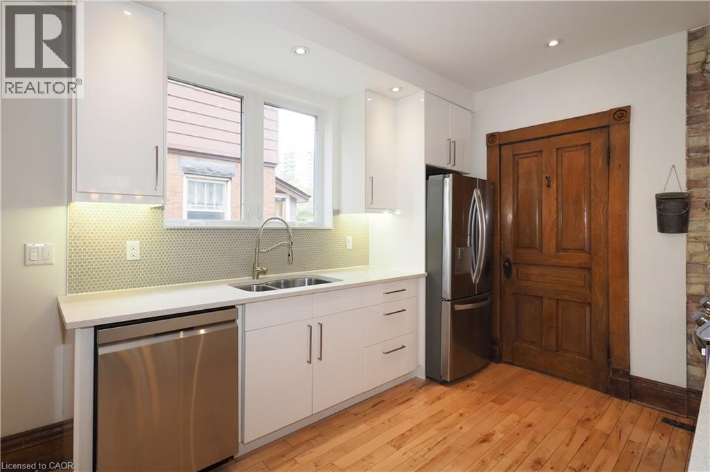 18 Theresa Street, Kitchener, Ontario  N2G 1M1 - Photo 21 - 40819557