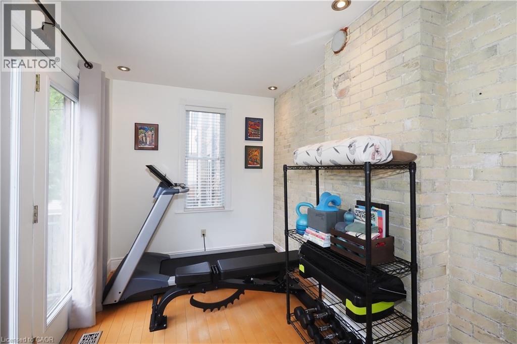 18 Theresa Street, Kitchener, Ontario  N2G 1M1 - Photo 26 - 40819557