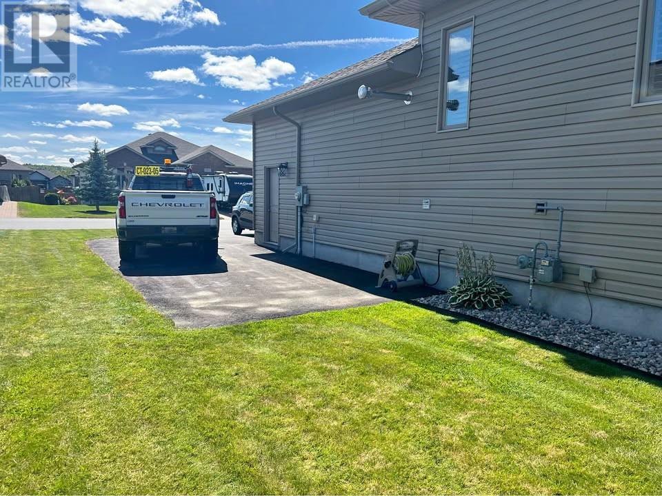 1093 Cloverdale Court, Blezard Valley, Ontario  P0M 1E0 - Photo 45 - 2126905