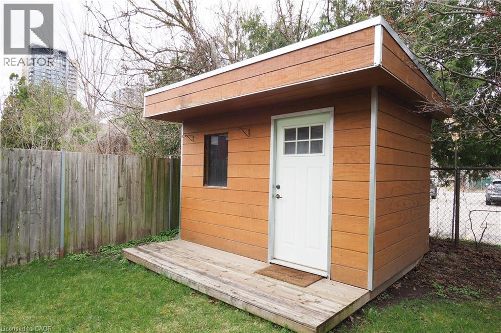 18 Theresa Street, Kitchener, Ontario  N2G 1M1 - Photo 43 - 40819557