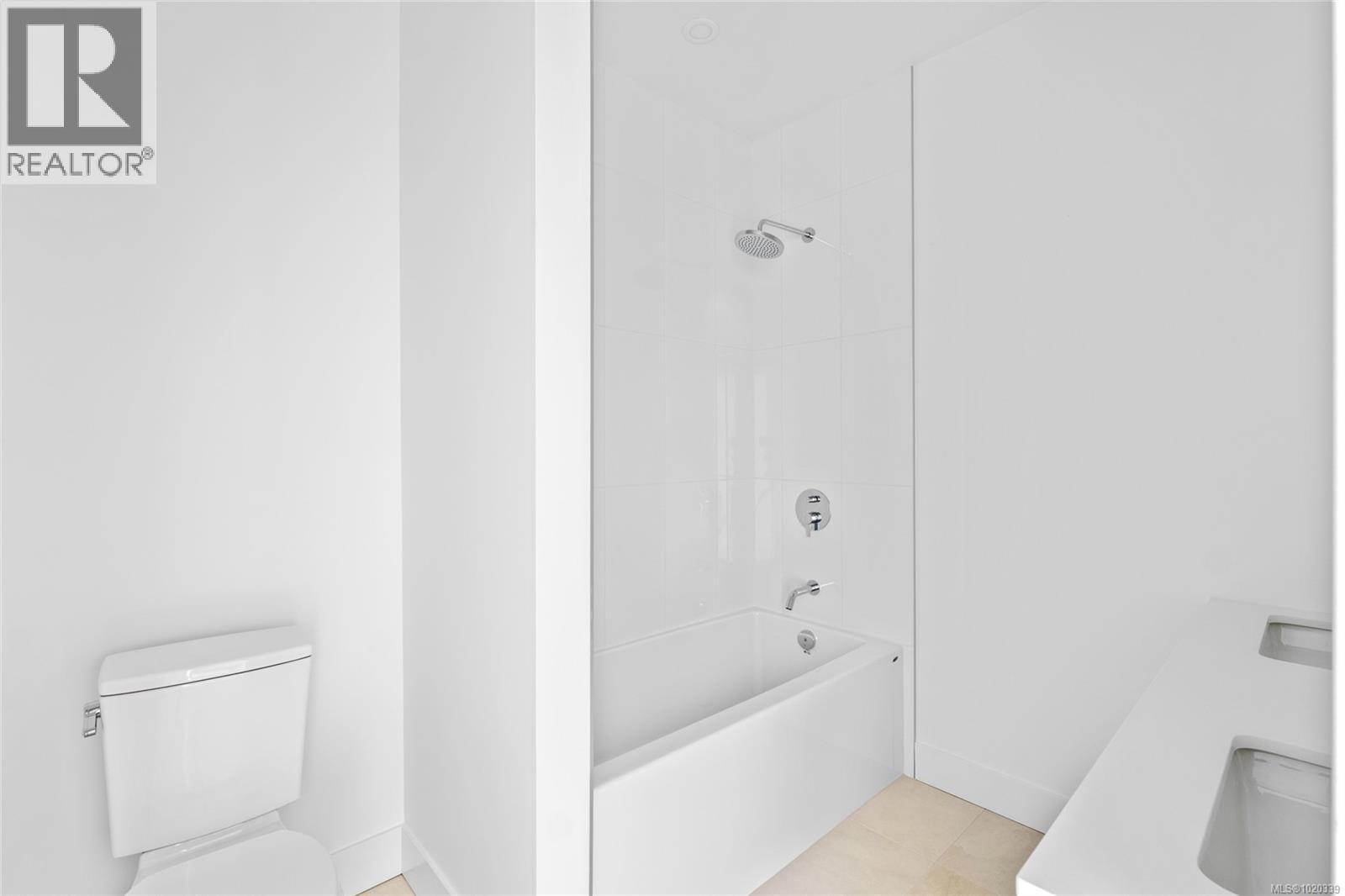 8 2536 Shelbourne St, Victoria, British Columbia  V8R 4L5 - Photo 13 - 1020339