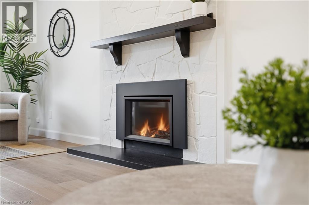 8 Chudleigh Street, Waterdown, Ontario  L9H 7E4 - Photo 16 - 40822531