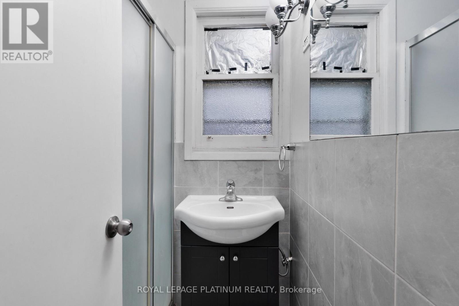 Unknown Address, ,    - Photo 33 - X13001716