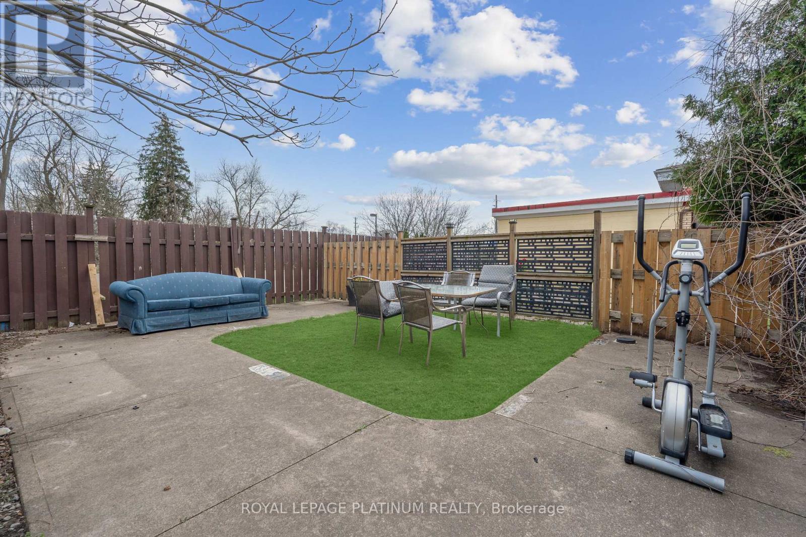 Unknown Address, ,    - Photo 44 - X13001716