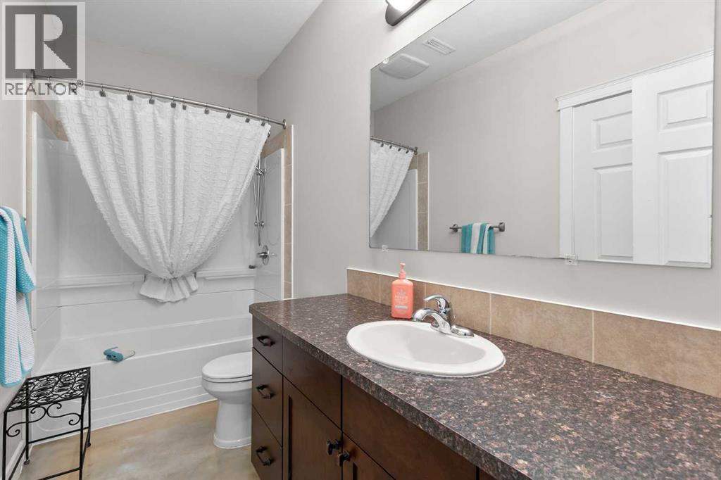 6 Vera Close, Olds, Alberta  T4H 0C4 - Photo 26 - A2303277