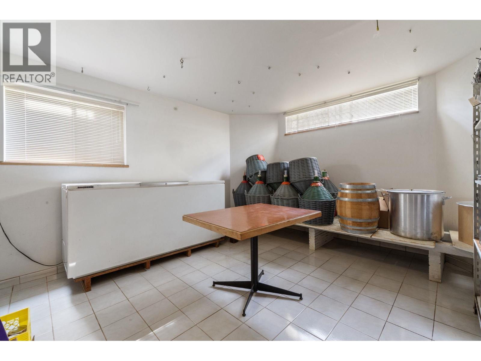 547 Tempe Crescent, North Vancouver, British Columbia  V7N 1E7 - Photo 23 - R3113414