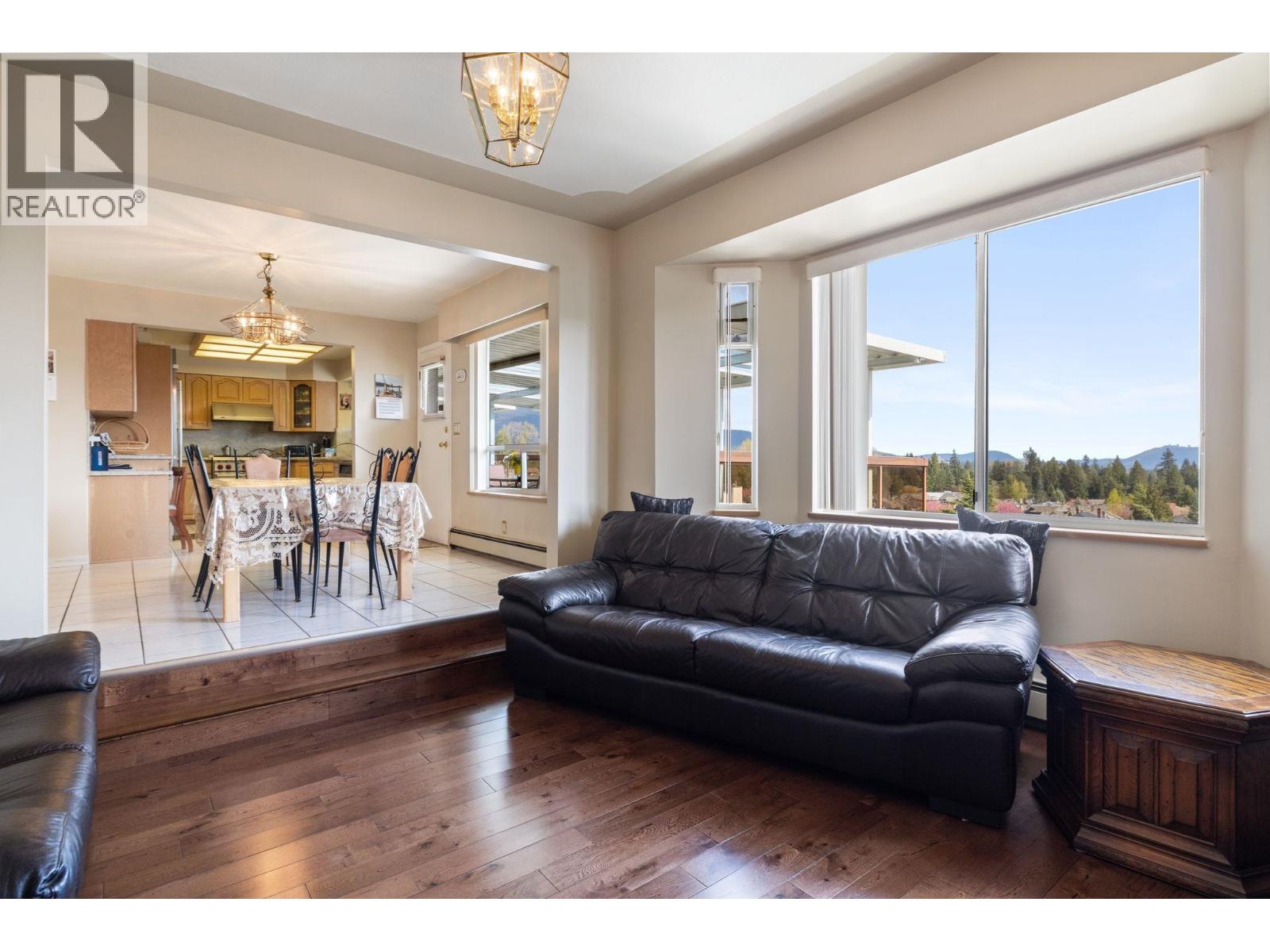 547 Tempe Crescent, North Vancouver, British Columbia  V7N 1E7 - Photo 8 - R3113414