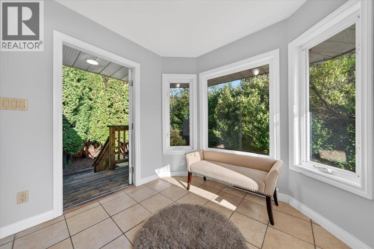 11851 221 Street, Maple Ridge, British Columbia  V2X 5S4 - Photo 17 - R3113422