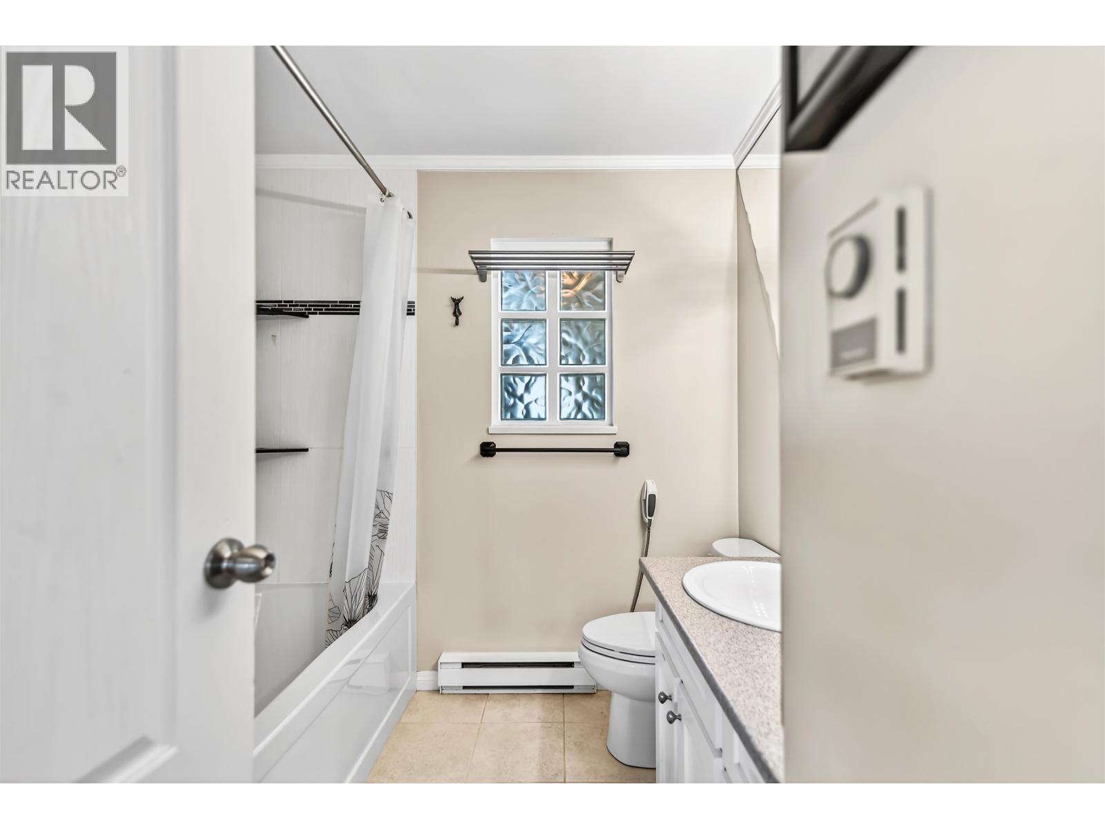 1849 North Road, Gibsons, British Columbia  V0N 1V1 - Photo 20 - R3113426