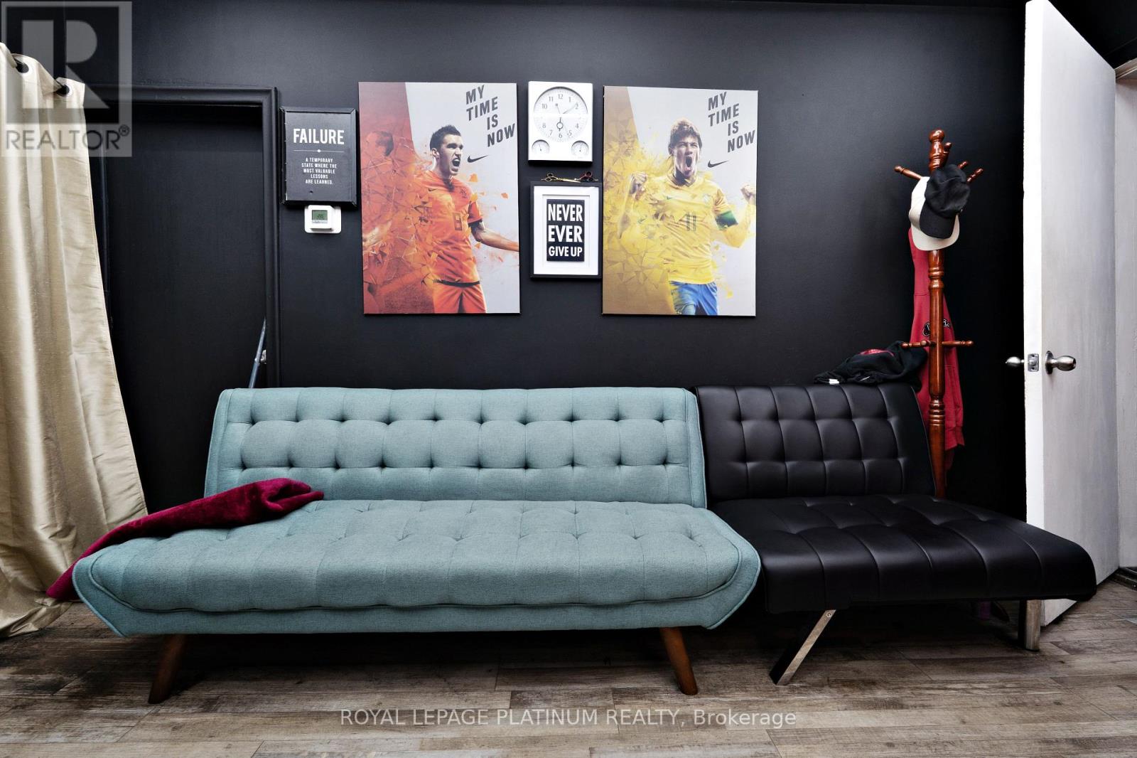 Unknown Address, ,    - Photo 37 - X13001716