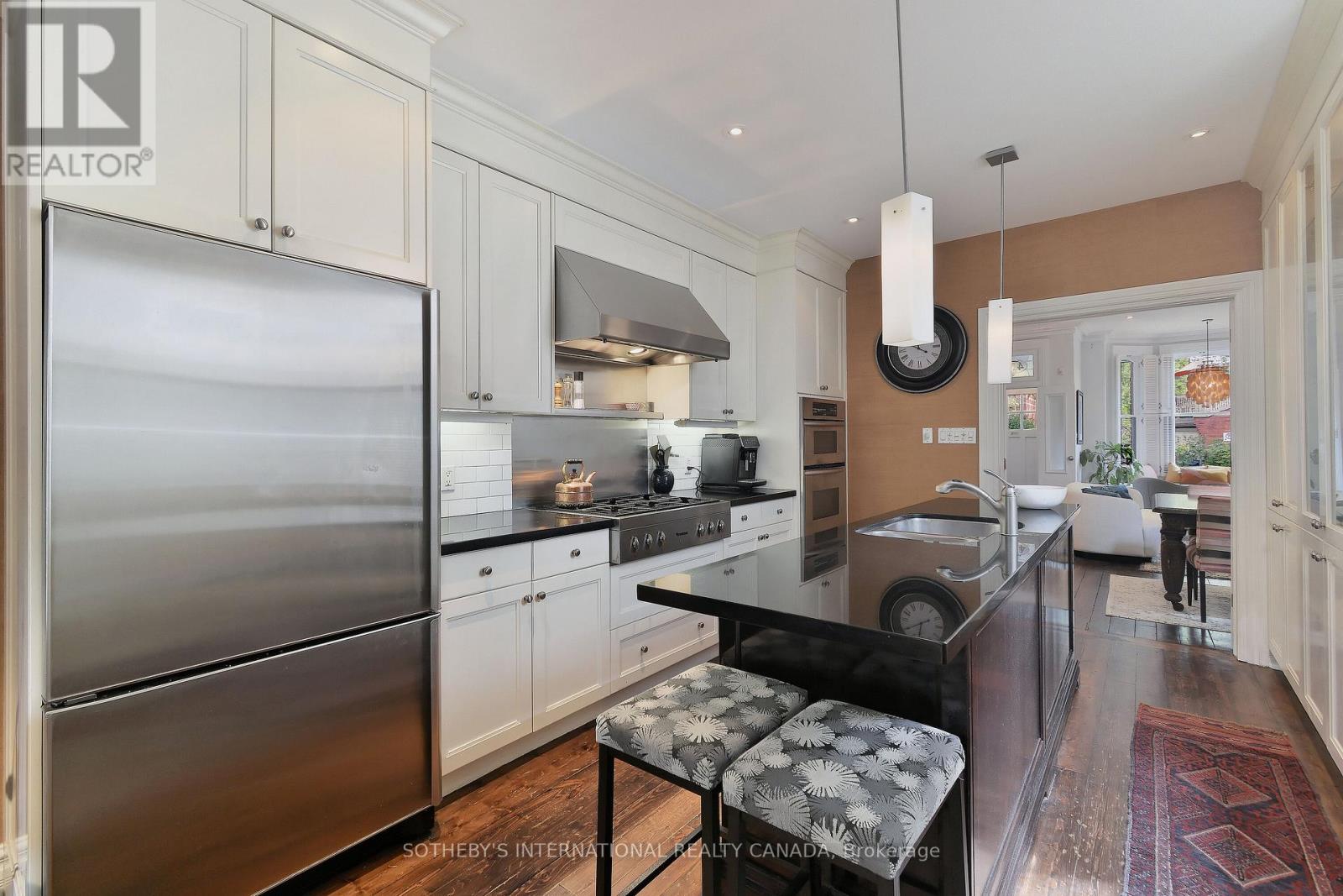 422 Sackville Street, Toronto, Ontario  M4X 1S9 - Photo 13 - C13021512