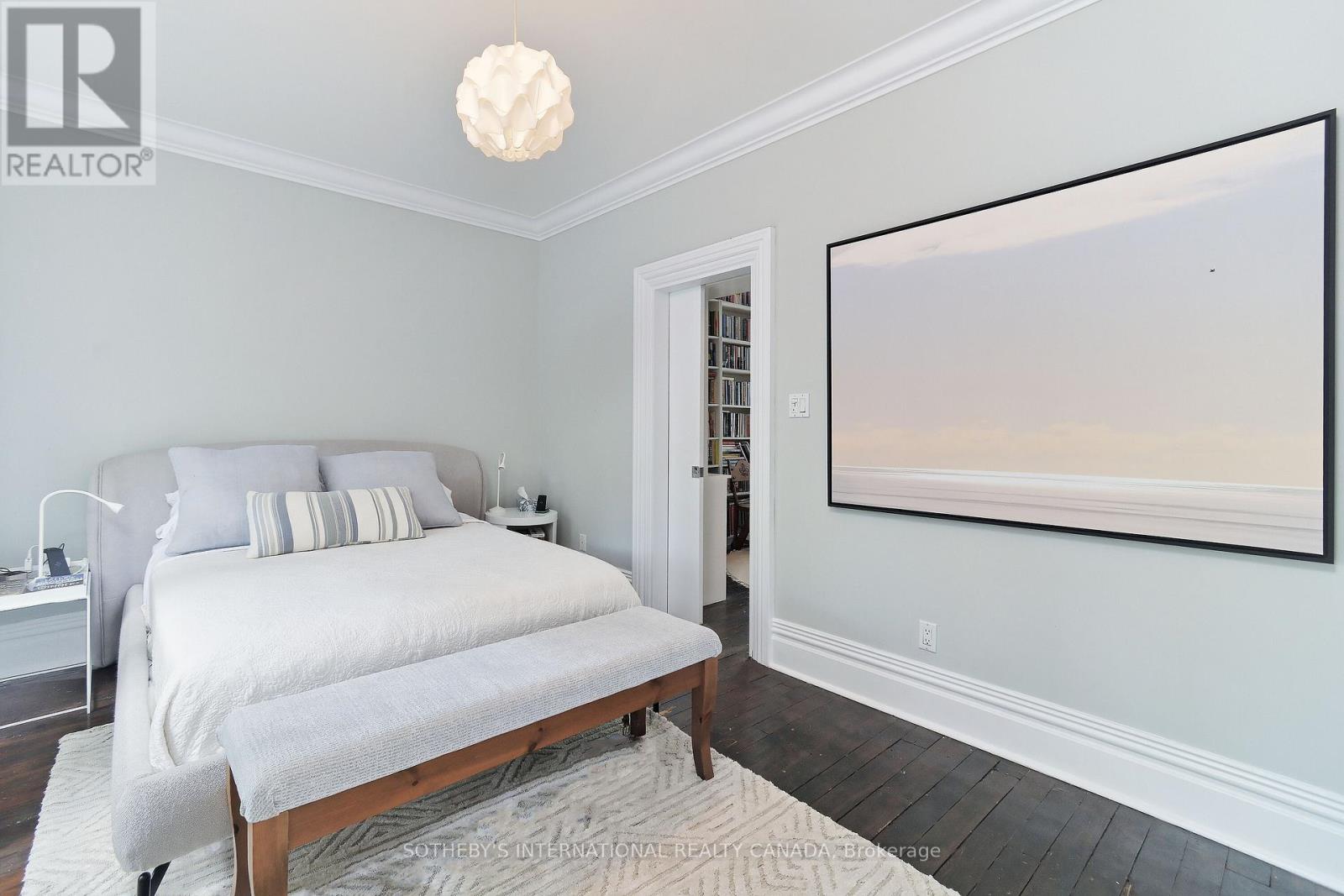 422 Sackville Street, Toronto, Ontario  M4X 1S9 - Photo 17 - C13021512