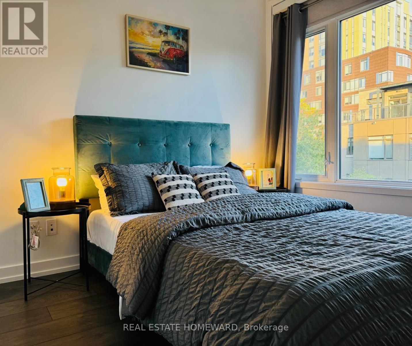 17 St. Bartholomew Street, Toronto (Regent Park), Ontario  M5A 0A3 - Photo 2 - C13021518