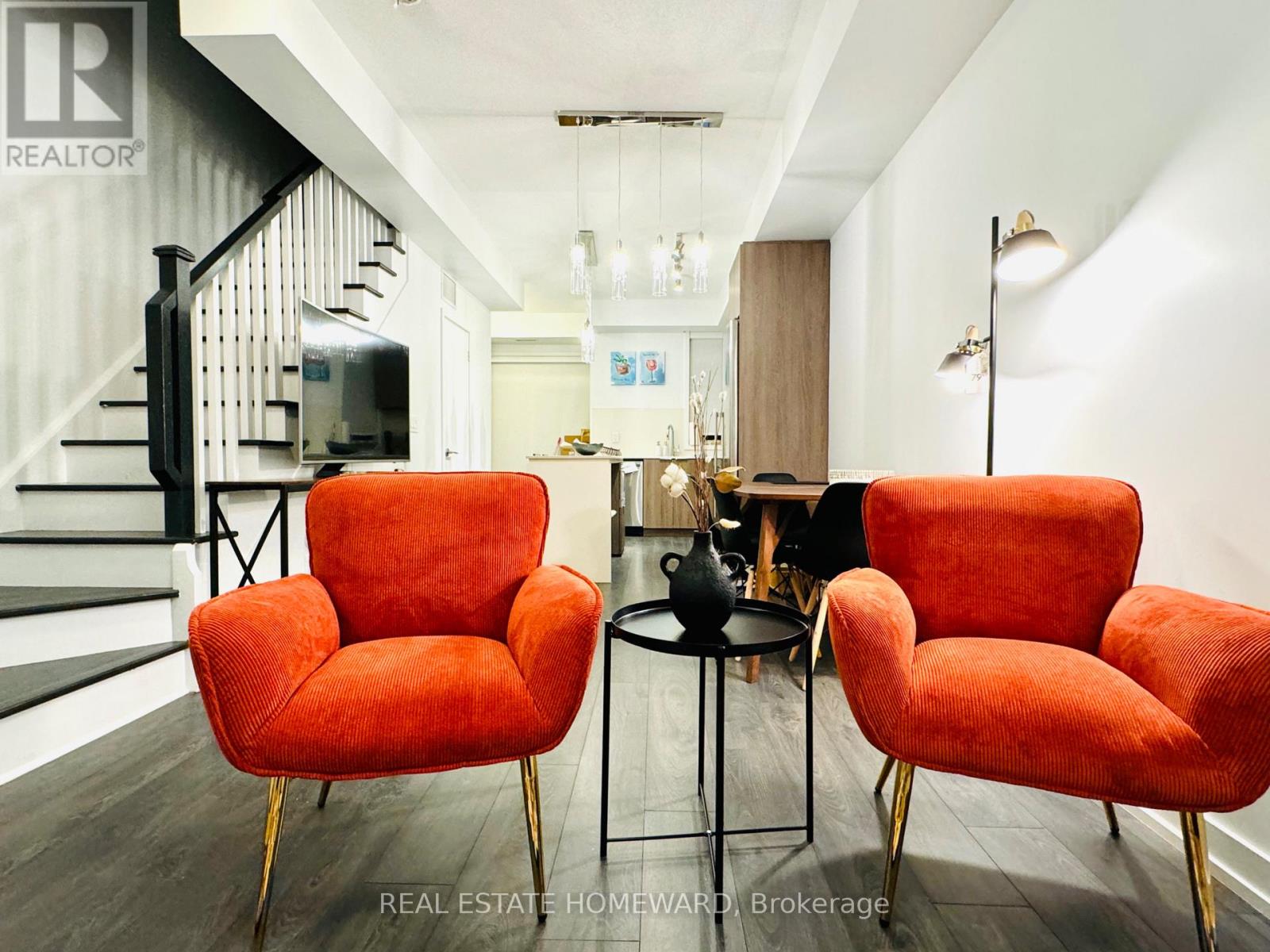 17 St. Bartholomew Street, Toronto (Regent Park), Ontario  M5A 0A3 - Photo 5 - C13021518