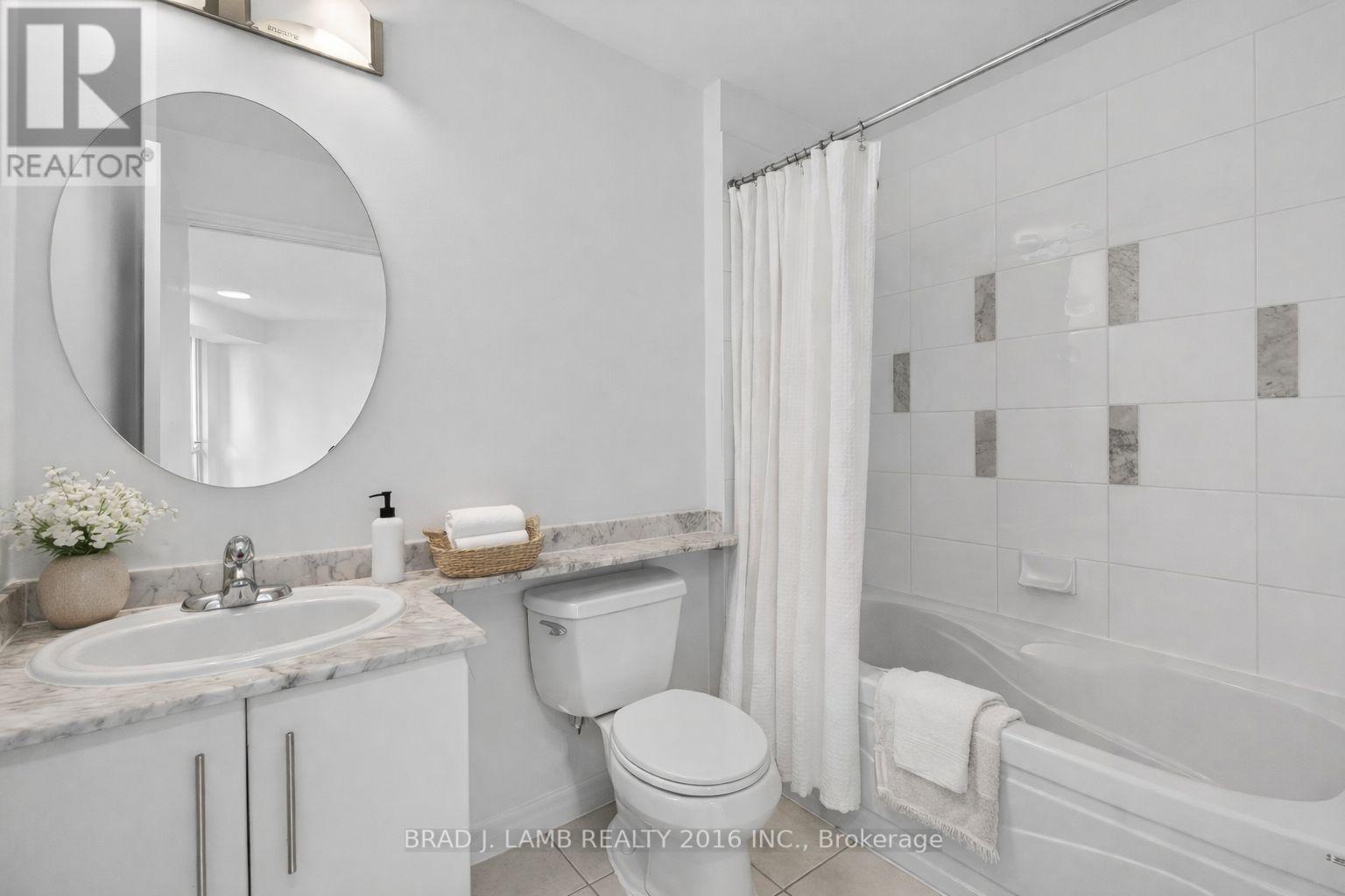 310 - 16 Yonge Street, Toronto (Waterfront Communities), Ontario  M5E 2A1 - Photo 10 - C13021588