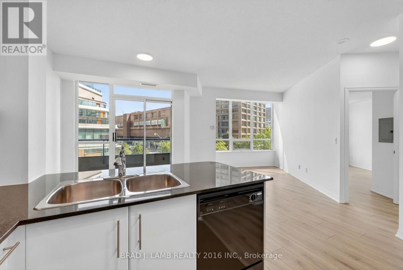 310 - 16 Yonge Street, Toronto (Waterfront Communities), Ontario  M5E 2A1 - Photo 3 - C13021588
