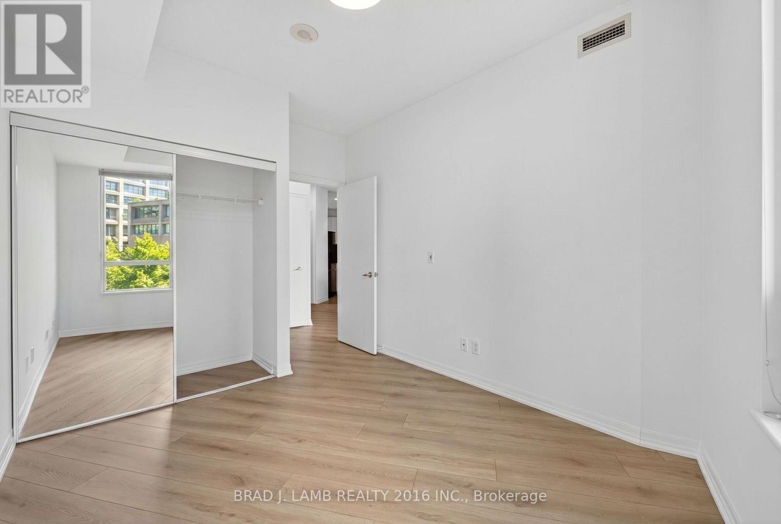 310 - 16 Yonge Street, Toronto (Waterfront Communities), Ontario  M5E 2A1 - Photo 8 - C13021588