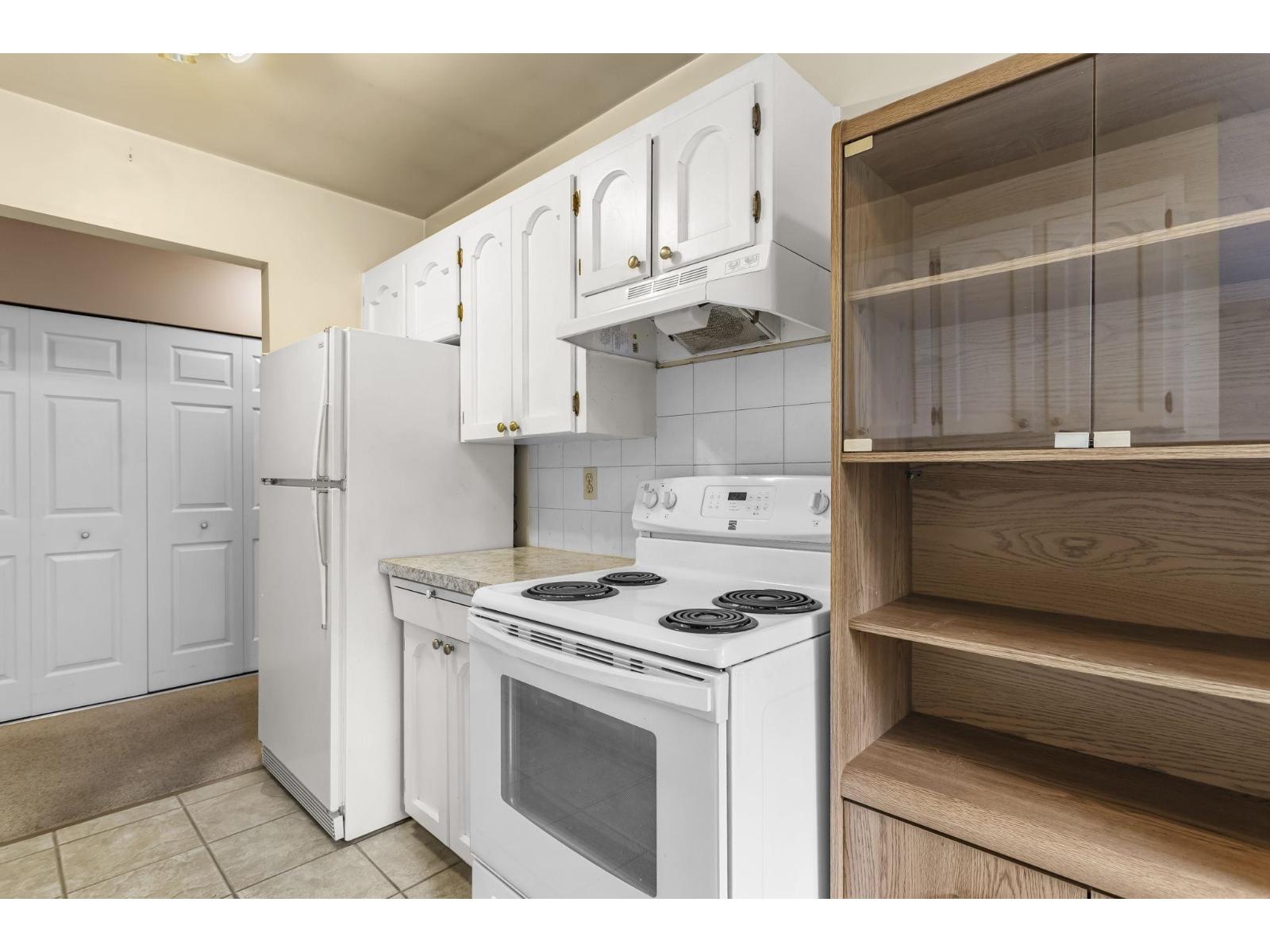 311 32175 Old Yale Road, Abbotsford, British Columbia  V2T 2C8 - Photo 13 - R3113517