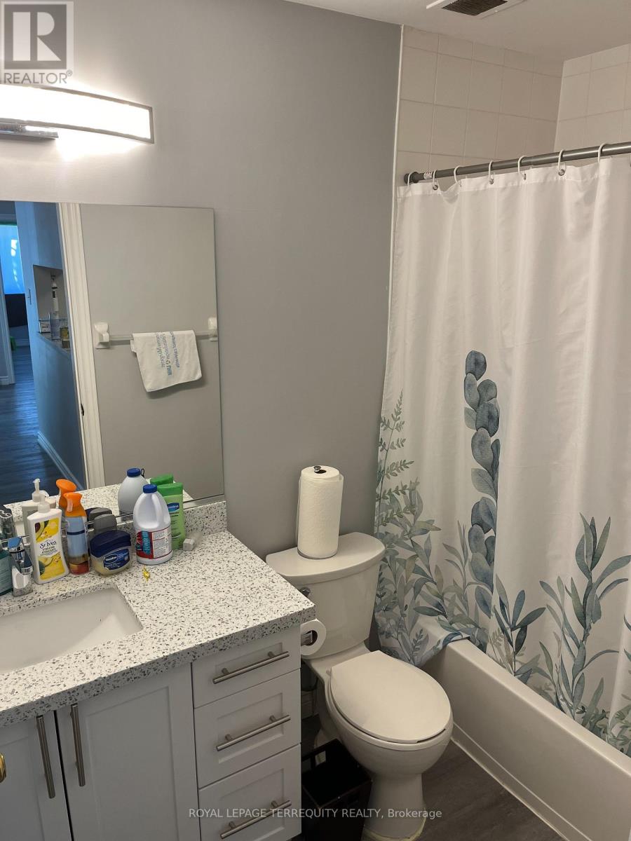 117 - 193 Lake Driveway W, Ajax, Ontario  L1S 7H8 - Photo 11 - E13021496