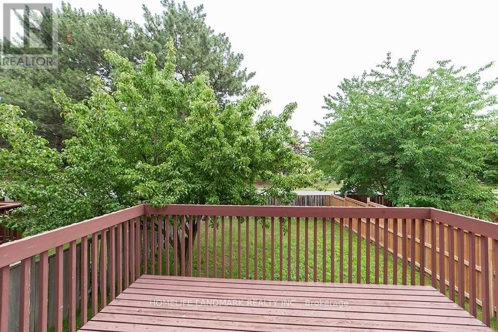 3 Myrna Lane, Toronto, Ontario  M1V 3N6 - Photo 2 - E13021510