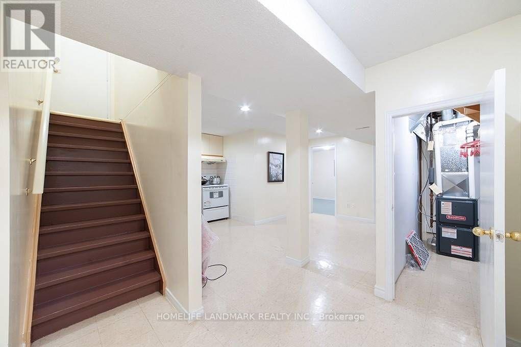 3 Myrna Lane, Toronto, Ontario  M1V 3N6 - Photo 7 - E13021510