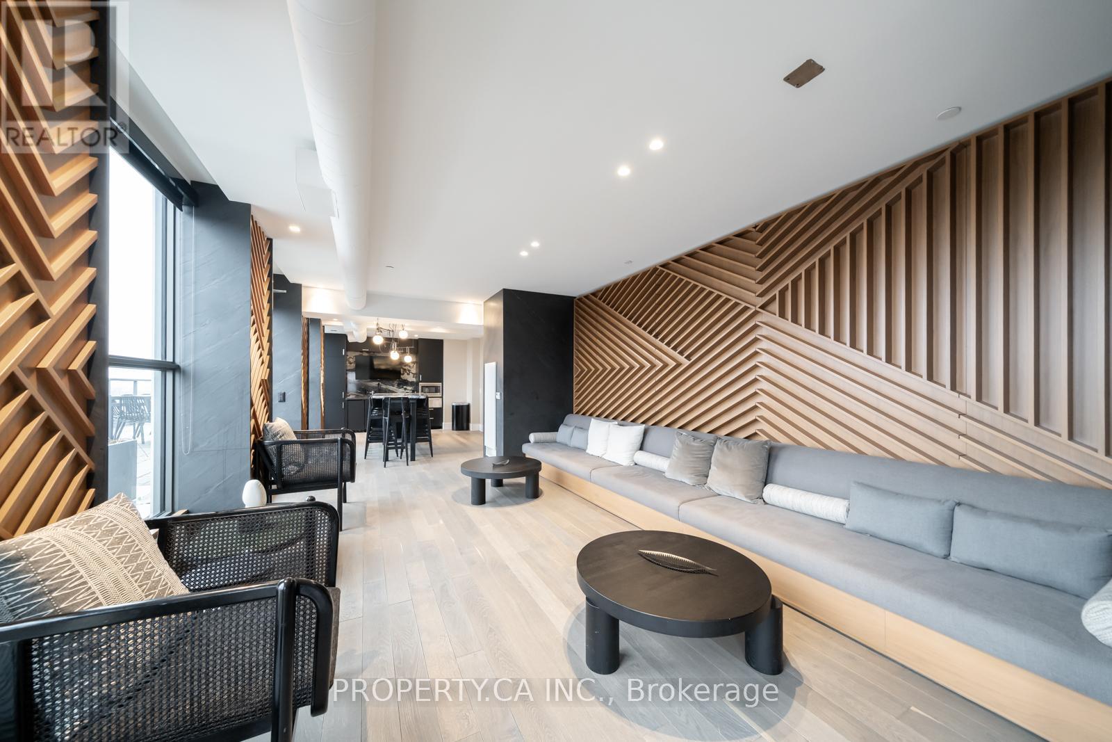 413 - 1331 Queen Street E, Toronto, Ontario  M4L 0B1 - Photo 16 - E13021540