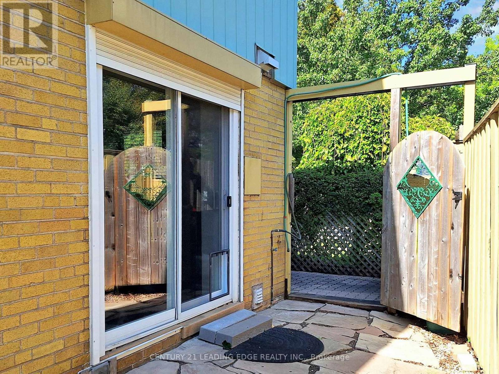 102 Botany Hill Road, Toronto, Ontario  M1G 3K7 - Photo 39 - E13021542