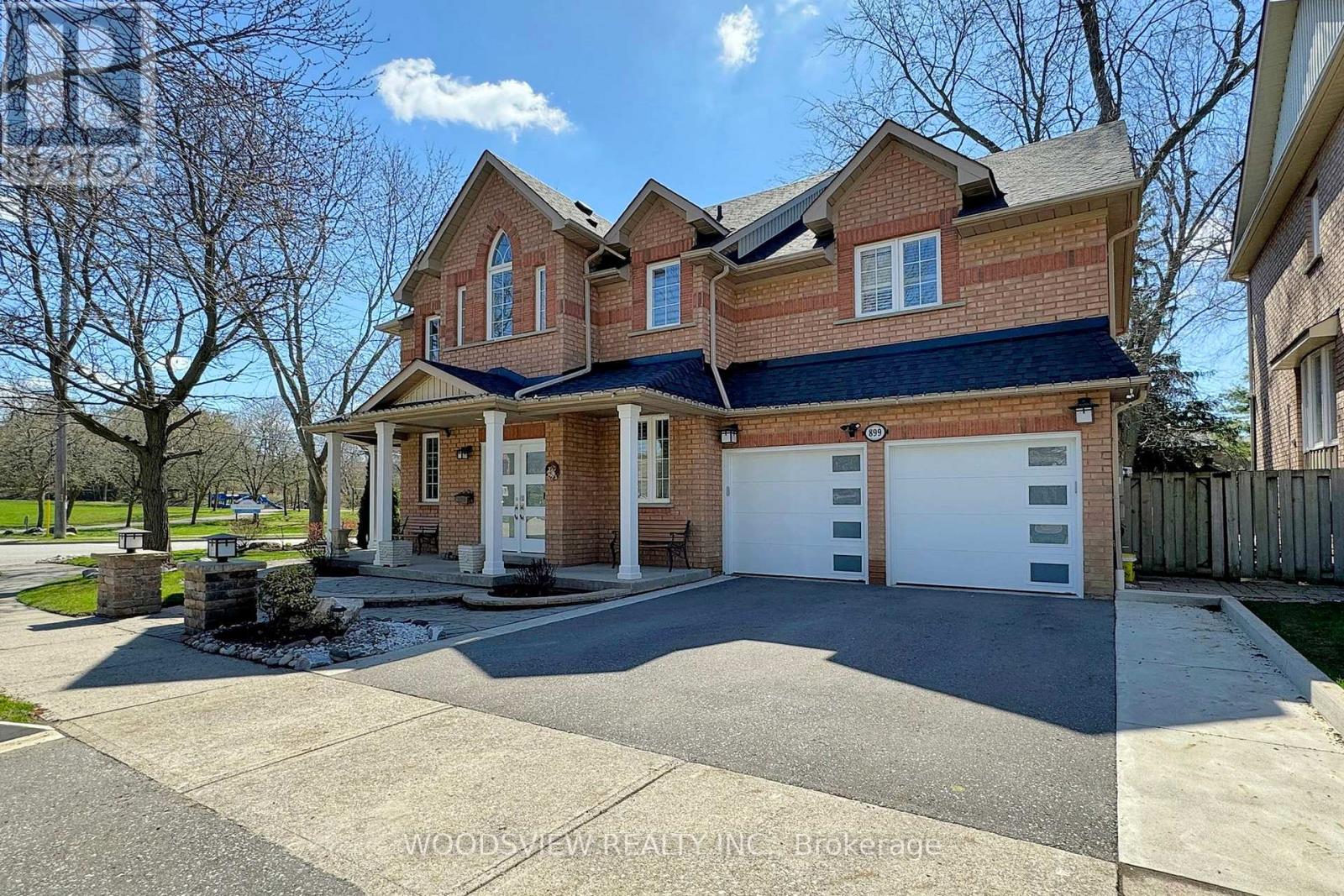 899 Voyager Avenue, Pickering, Ontario  L1V 7G2 - Photo 2 - E13021544