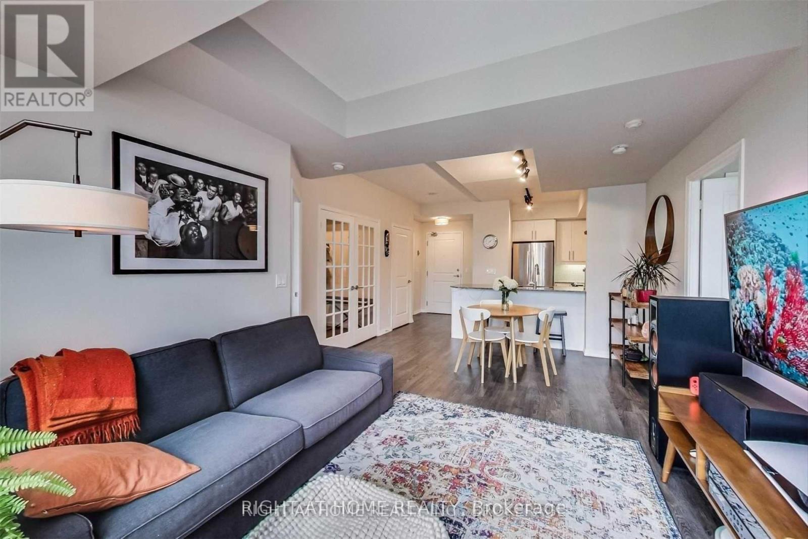 2401 - 75 EAST LIBERTY STREET, Toronto, Ontario