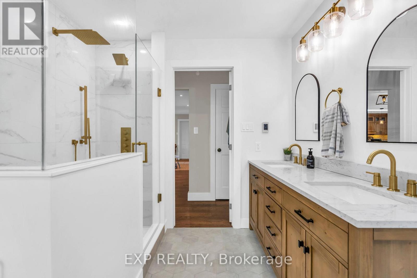 89 River Street, Georgina, Ontario  L0E 1R0 - Photo 17 - N13020682