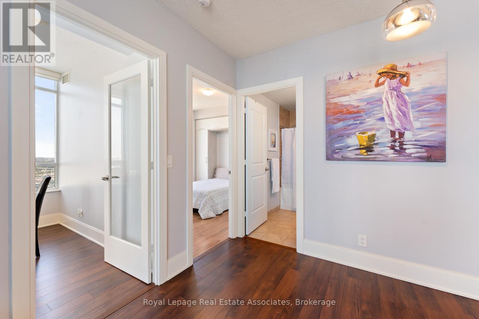 2604 - 330 Burnhamthorpe Road W, Mississauga, Ontario  L5C 4P4 - Photo 10 - W13020940