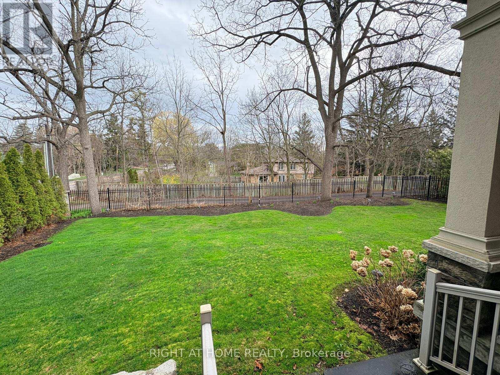 1 - 456 Lakeshore Road W, Oakville, Ontario  L6K 1S4 - Photo 40 - W12759820