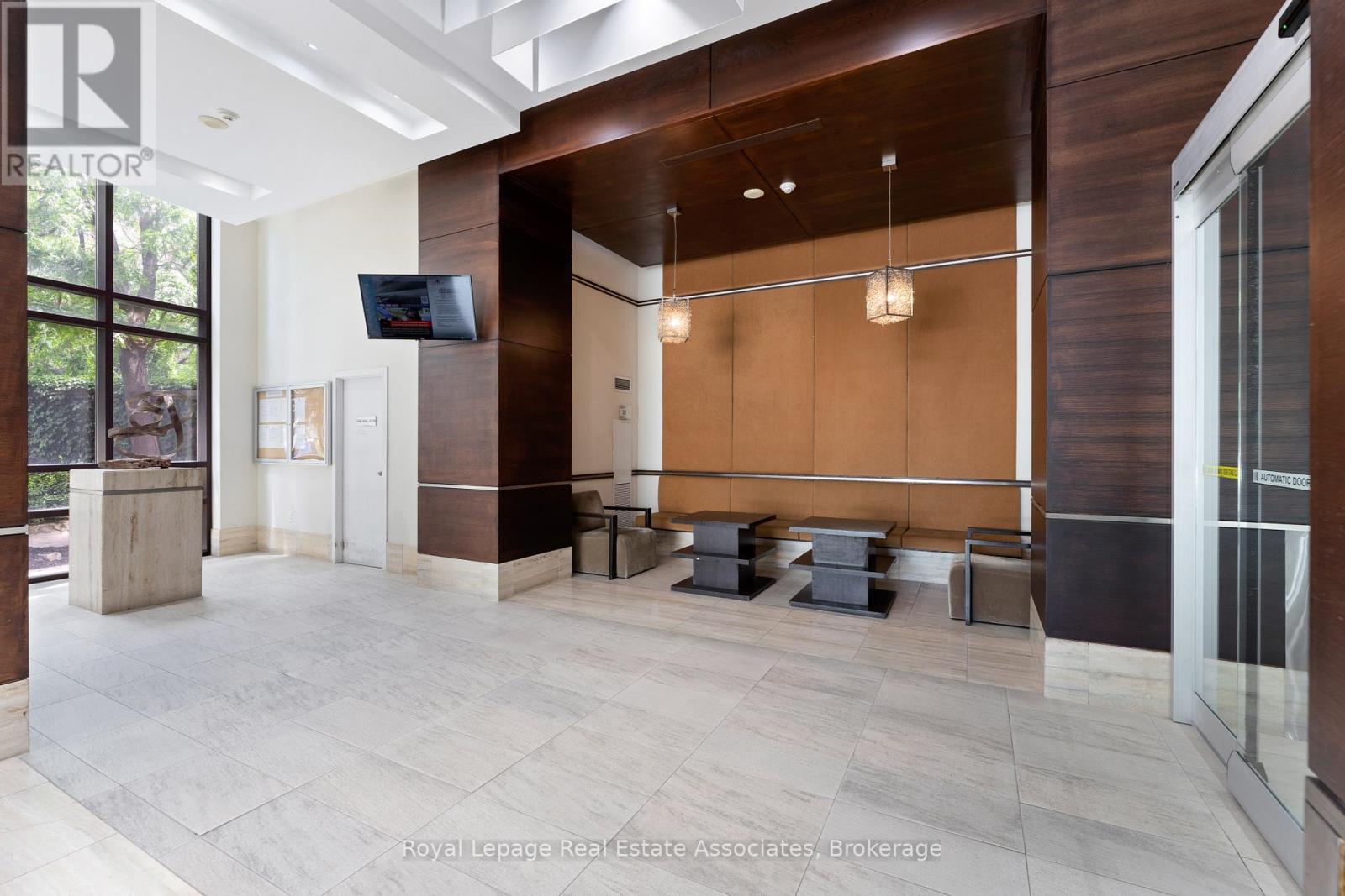 2604 - 330 Burnhamthorpe Road W, Mississauga, Ontario  L5C 4P4 - Photo 24 - W13020940