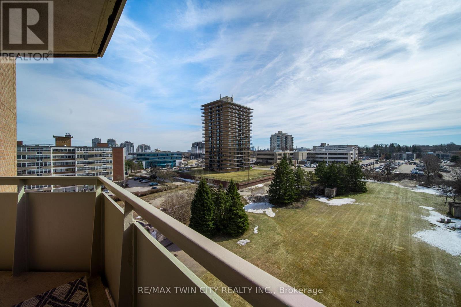 705 - 265 Westcourt Place, Waterloo, Ontario  N2L 6E4 - Photo 23 - X12877254