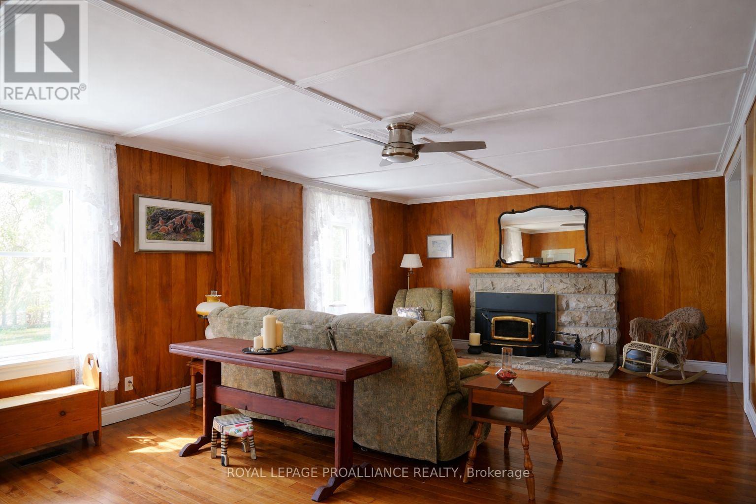 2370 Highway 37, Belleville, Ontario  K0K 2V0 - Photo 10 - X13021152