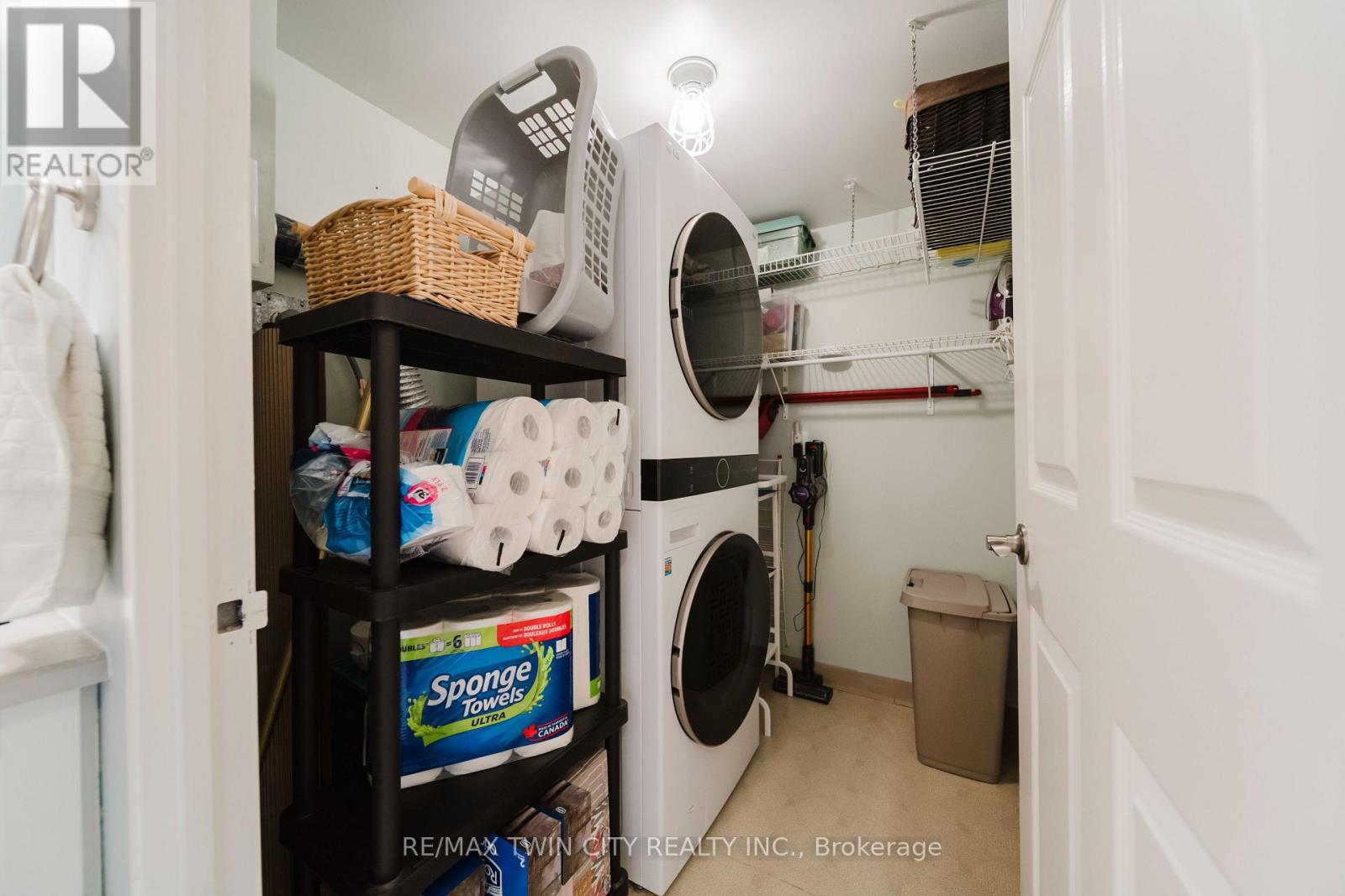 705 - 265 Westcourt Place, Waterloo, Ontario  N2L 6E4 - Photo 26 - X12877254