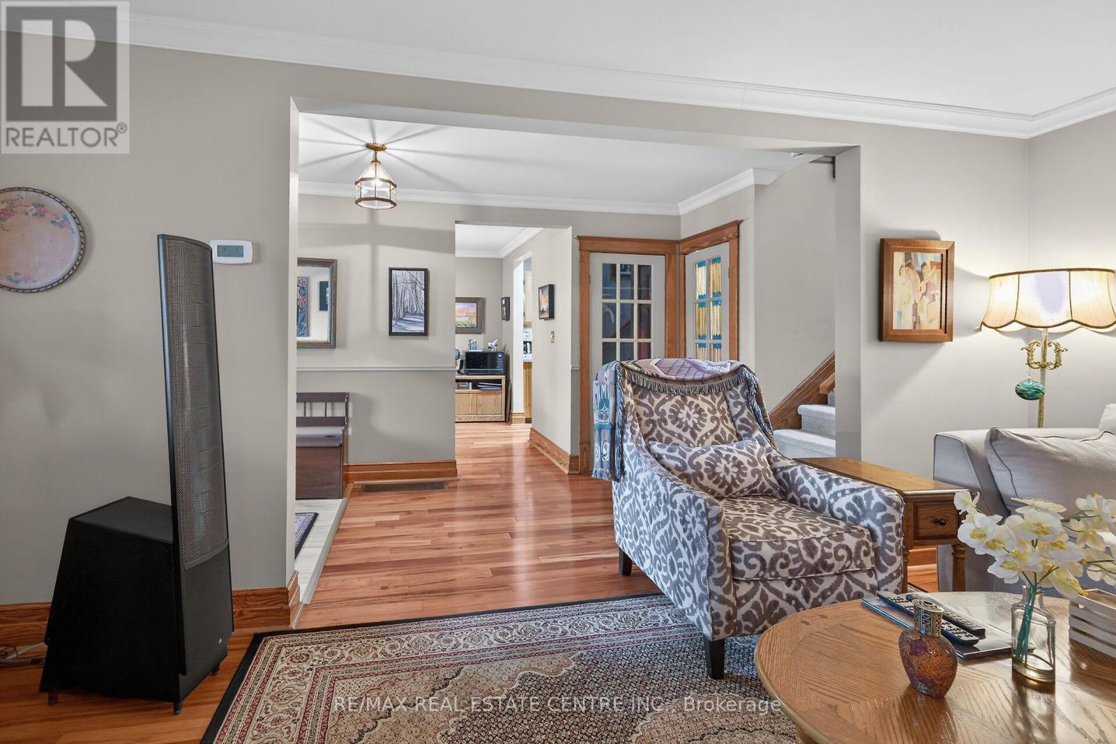 3 Second Street S, Hamilton, Ontario  L8G 1R4 - Photo 7 - X12950920