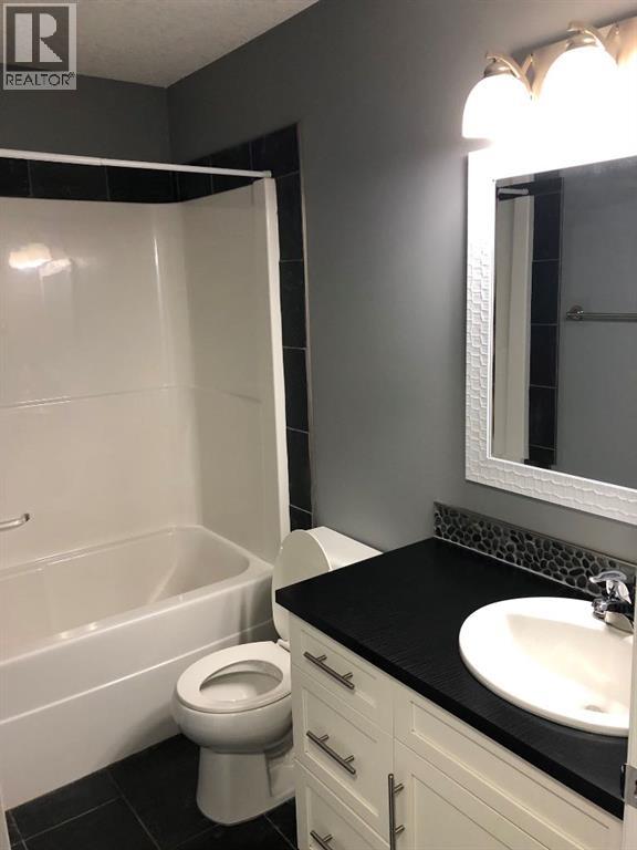 8453 102 Avenue, Grande Prairie, Alberta  T8X 0N7 - Photo 12 - A2299608